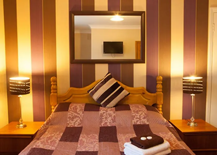 Hotel 261